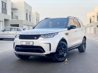 Land Rover Discovery HSE Price in Abu Dhabi - SUV Hire Abu Dhabi - Land Rover Rentals